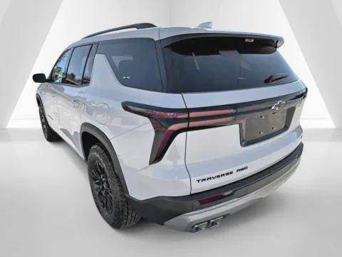 More photos of 2027 Chevrolet Traverse Z71 at Hometown Chevrolet, OH