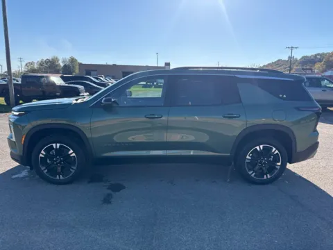 More photos of 2027 Chevrolet Traverse LT at Hometown Chevrolet, OH