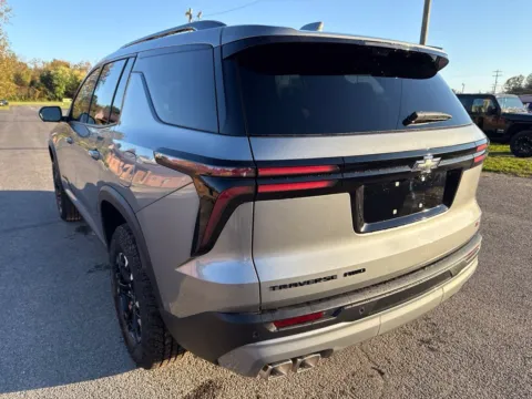 More photos of 2027 Chevrolet Traverse Z71 at Hometown Chevrolet, OH