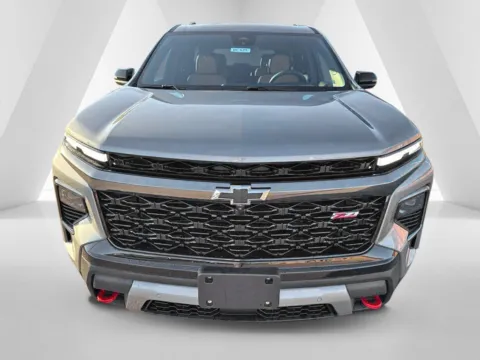Photos of 2027 Chevrolet Traverse Z71 for sale in Waverly, OH at Hometown Chevrolet