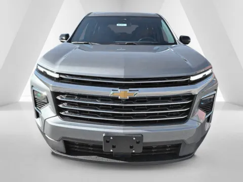 Another view of 2027 Chevrolet Traverse LT for sale in Waverly, OH at Hometown Chevrolet