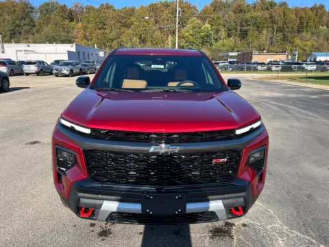 Photos of 2027 Chevrolet Traverse Z71 for sale in Waverly, OH at Hometown Chevrolet