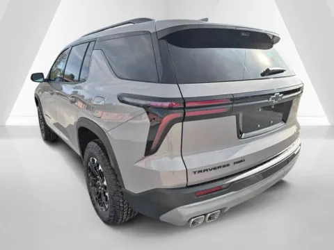 More photos of 2027 Chevrolet Traverse Z71 at Hometown Chevrolet, OH