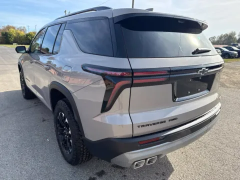 More photos of 2027 Chevrolet Traverse Z71 at Hometown Chevrolet, OH