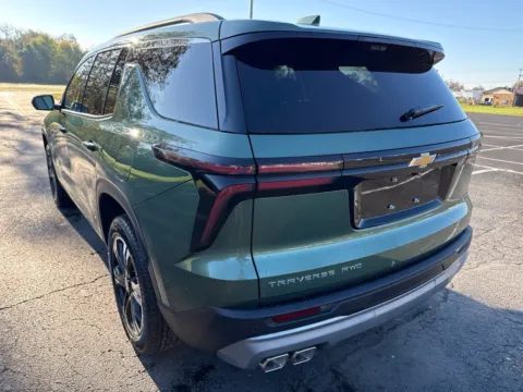 More photos of 2027 Chevrolet Traverse LT at Hometown Chevrolet, OH