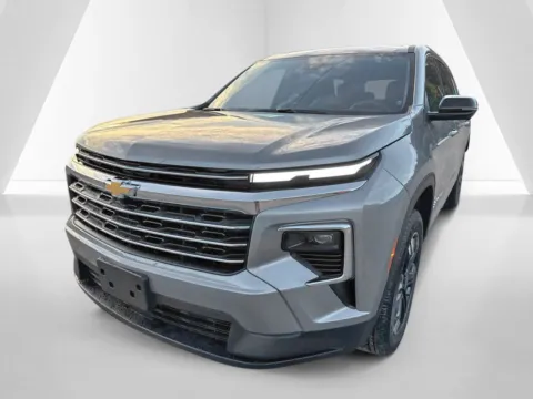 More photos of 2027 Chevrolet Traverse LT at Hometown Chevrolet, OH