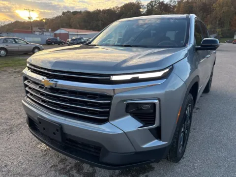 Another view of 2027 Chevrolet Traverse LT for sale in Waverly, OH at Hometown Chevrolet