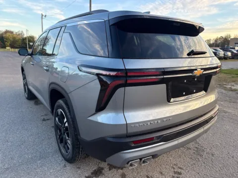 More photos of 2027 Chevrolet Traverse LT at Hometown Chevrolet, OH