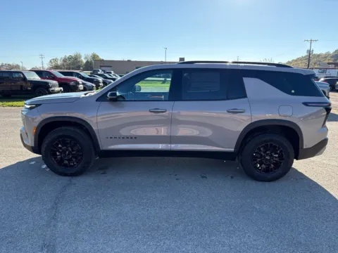 More photos of 2027 Chevrolet Traverse Z71 at Hometown Chevrolet, OH