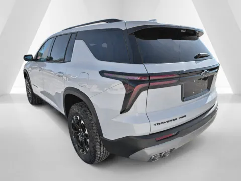 More photos of 2027 Chevrolet Traverse Z71 at Hometown Chevrolet, OH