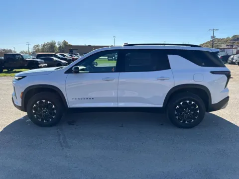 More photos of 2027 Chevrolet Traverse Z71 at Hometown Chevrolet, OH