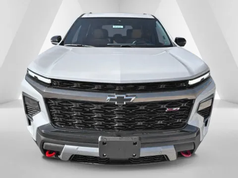 Photos of 2027 Chevrolet Traverse Z71 for sale in Waverly, OH at Hometown Chevrolet
