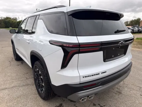 More photos of 2027 Chevrolet Traverse Z71 at Hometown Chevrolet, OH