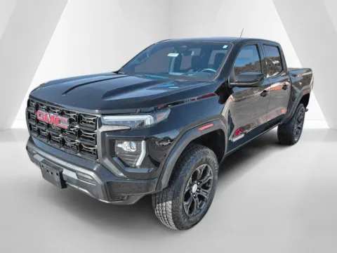 Another view of 2024 GMC Canyon Elevation for sale in Waverly, OH at Hometown Chevrolet