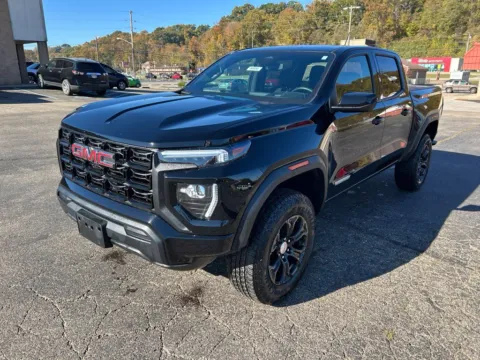 Another view of 2024 GMC Canyon Elevation for sale in Waverly, OH at Hometown Chevrolet