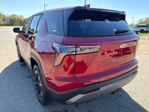 More photos of 2027 Chevrolet Equinox LT at Hometown Chevrolet, OH