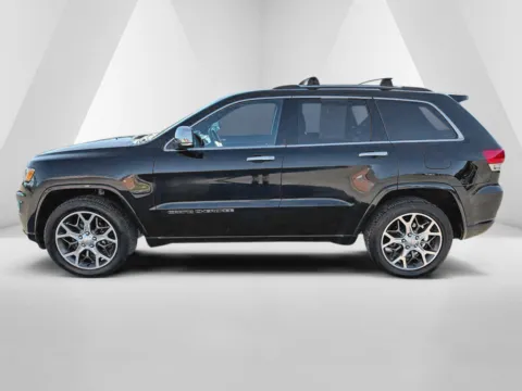 More photos of 2021 Jeep Grand Cherokee Overland at Hometown Chevrolet, OH