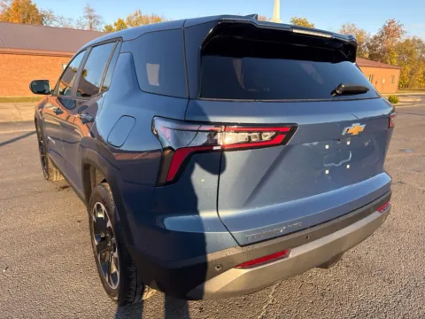More photos of 2027 Chevrolet Equinox LT at Hometown Chevrolet, OH