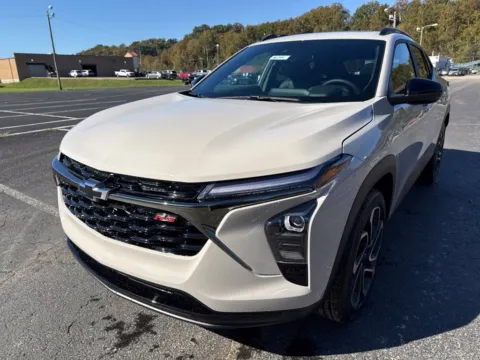 Another view of 2026 Chevrolet Trax 2RS for sale in Waverly, OH at Hometown Chevrolet