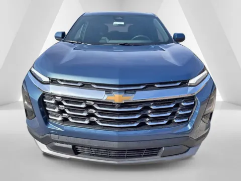 Photos of 2027 Chevrolet Equinox LT for sale in Waverly, OH at Hometown Chevrolet