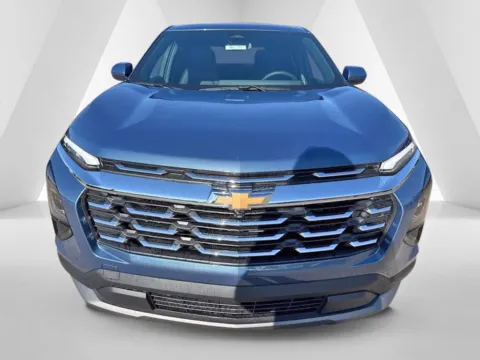 Photos of 2027 Chevrolet Equinox LT for sale in Waverly, OH at Hometown Chevrolet