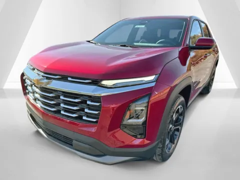 More photos of 2027 Chevrolet Equinox LT at Hometown Chevrolet, OH
