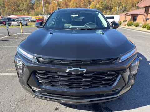 Photos of 2025 Chevrolet Trax ACTIV for sale in Waverly, OH at Hometown Chevrolet