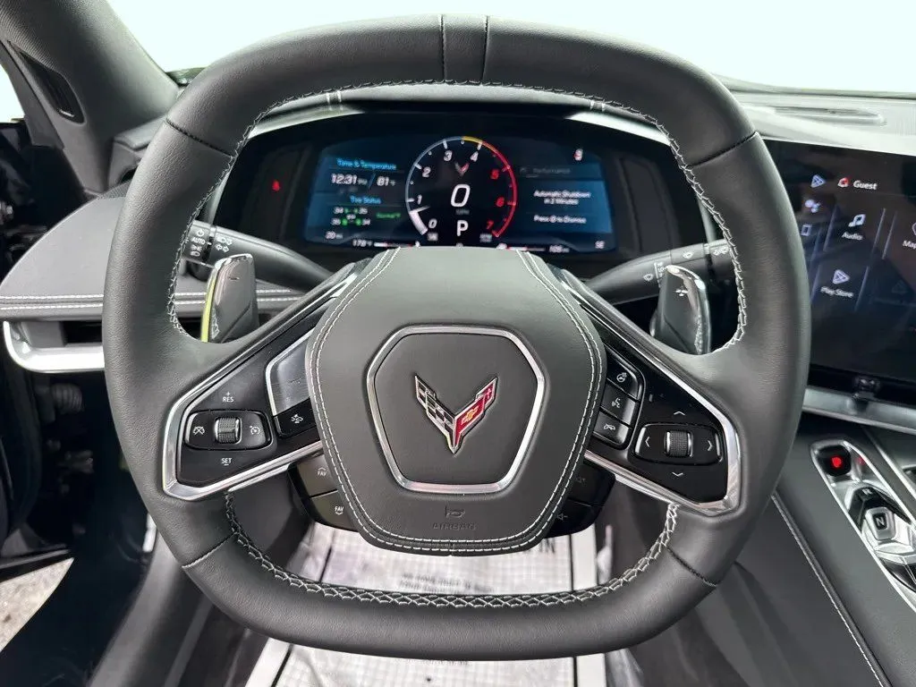 2025 Chevrolet Corvette 2LT - Photo 14