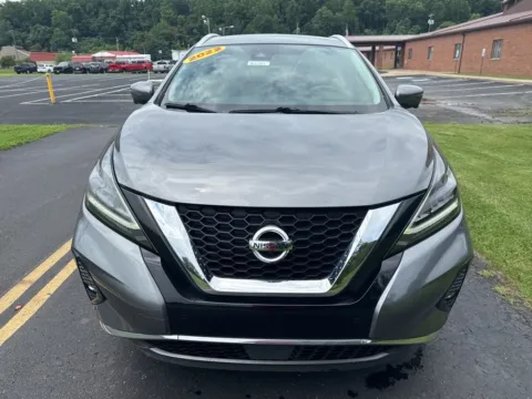 Photos of 2022 Nissan Murano SL for sale in Waverly, OH at Hometown Chevrolet