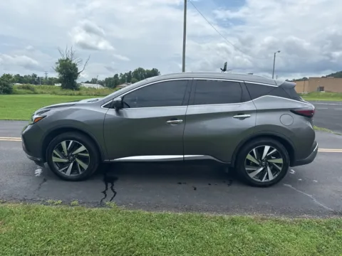 More photos of 2022 Nissan Murano SL at Hometown Chevrolet, OH