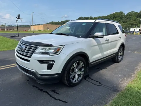 Another view of 2019 Ford Explorer Platinum for sale in Waverly, OH at Hometown Chevrolet