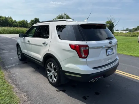 More photos of 2019 Ford Explorer Platinum at Hometown Chevrolet, OH