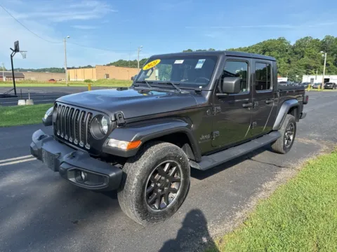 Another view of 2021 Jeep Gladiator Sport for sale in Waverly, OH at Hometown Chevrolet