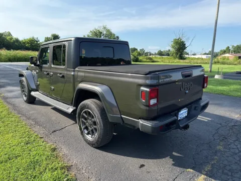 More photos of 2021 Jeep Gladiator Sport at Hometown Chevrolet, OH
