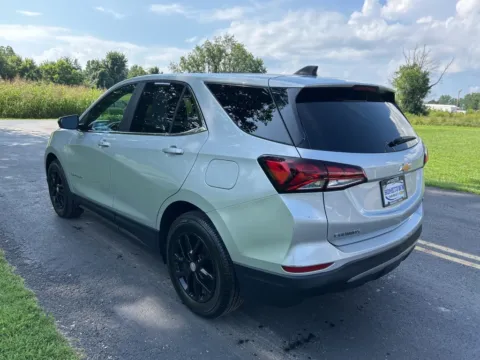 More photos of 2022 Chevrolet Equinox LT at Hometown Chevrolet, OH