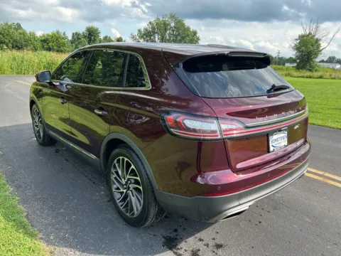 More photos of 2019 Lincoln Nautilus Reserve at Hometown Chevrolet, OH