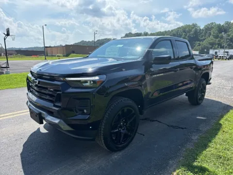 Another view of 2025 Chevrolet Colorado Z71 for sale in Waverly, OH at Hometown Chevrolet