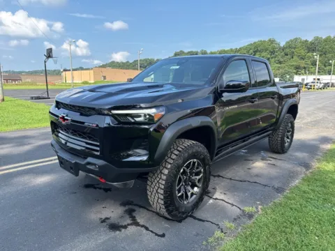 Another view of 2025 Chevrolet Colorado ZR2 for sale in Waverly, OH at Hometown Chevrolet
