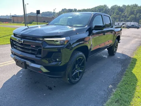Another view of 2025 Chevrolet Colorado Z71 for sale in Waverly, OH at Hometown Chevrolet