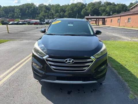Photos of 2017 Hyundai Tucson Limited for sale in Waverly, OH at Hometown Chevrolet