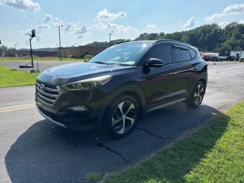 Another view of 2017 Hyundai Tucson Limited for sale in Waverly, OH at Hometown Chevrolet