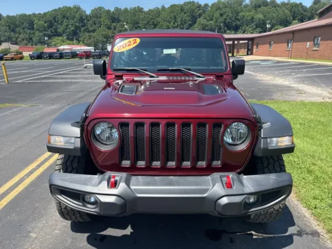 Photos of 2022 Jeep Wrangler Unlimited Rubicon for sale in Waverly, OH at Hometown Chevrolet