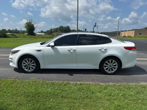 More photos of 2018 Kia Optima EX at Hometown Chevrolet, OH