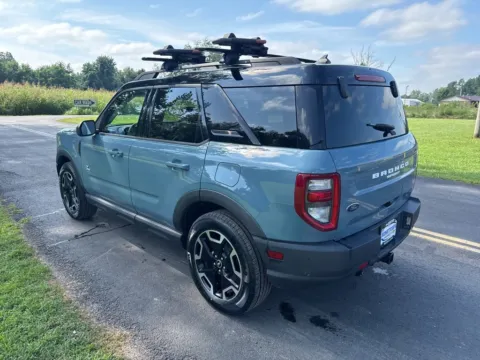 More photos of 2021 Ford Bronco Sport Outer Banks at Hometown Chevrolet, OH
