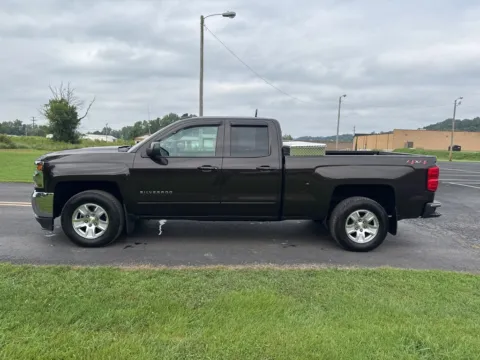 More photos of 2019 Chevrolet Silverado 1500 LD LT at Hometown Chevrolet, OH