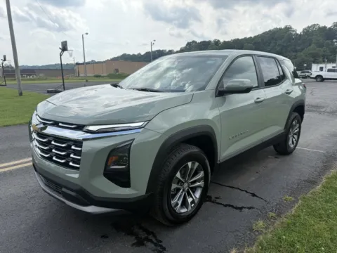 Another view of 2026 Chevrolet Equinox LT for sale in Waverly, OH at Hometown Chevrolet