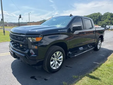 Another view of 2022 Chevrolet Silverado 1500 Custom for sale in Waverly, OH at Hometown Chevrolet