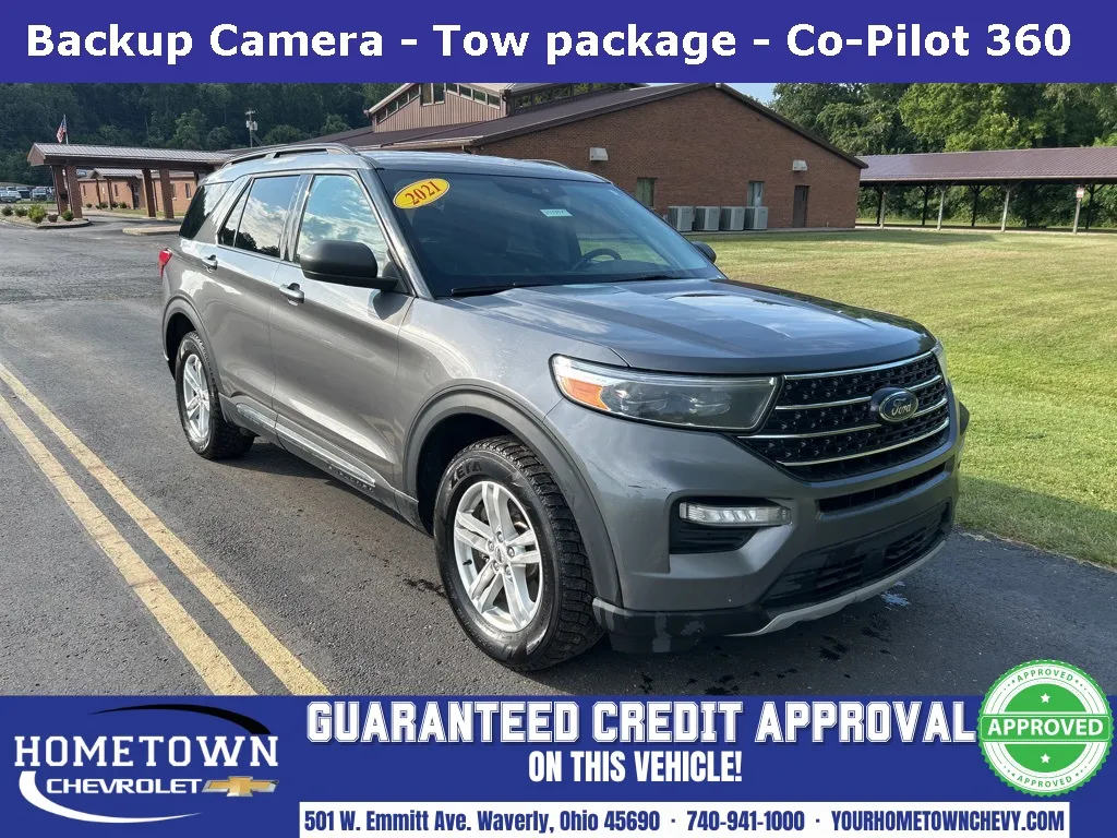 Black 2021 Ford Explorer XLT for sale in Waverly, OH