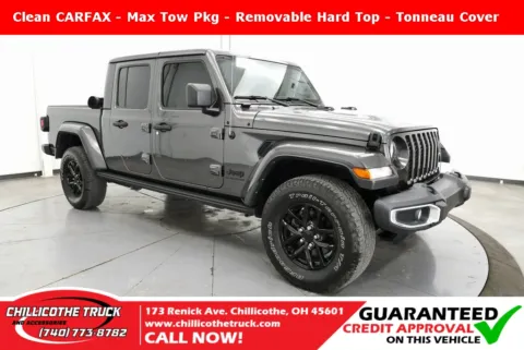 Gray 2021 Jeep Gladiator Sport for sale in Waverly, OH