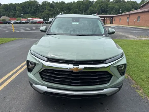 Photos of 2026 Chevrolet TrailBlazer LT for sale in Waverly, OH at Hometown Chevrolet